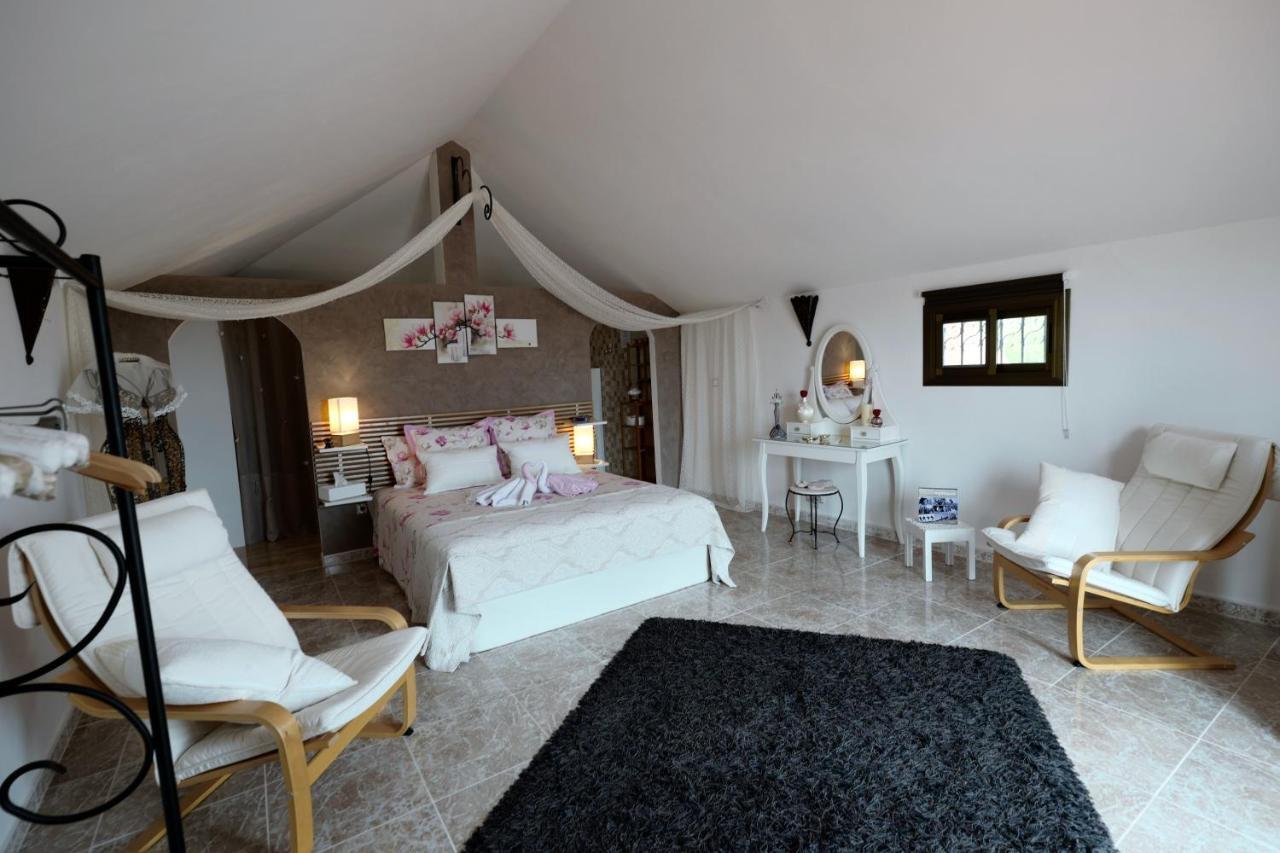 Casa Martinez Studios & Chambre D'Hotes A 3 Kms De Montserrat Valencia Montroy Exterior foto